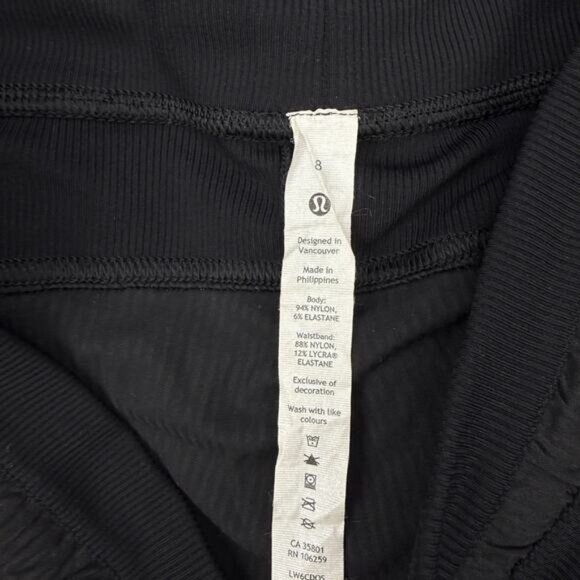 LULULEMON Dance Studio Mid-Rise Crop 25" Size 8 Black - Picture 9 of 10